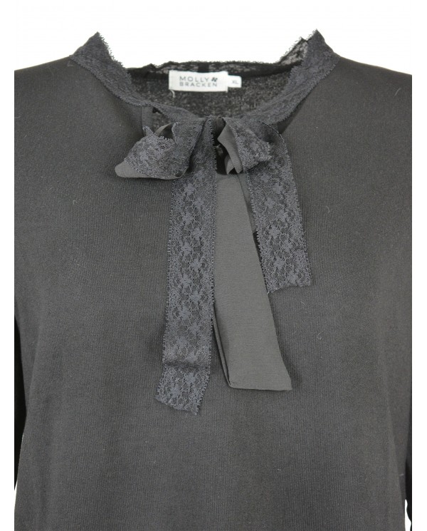 Pull Molly Bracken Pull Molly Bracken