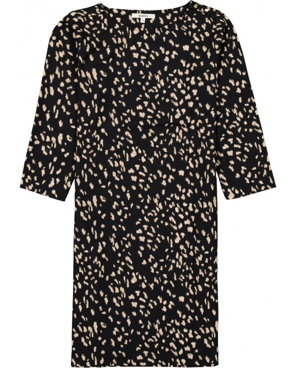 Robe Garcia  Robe Garcia